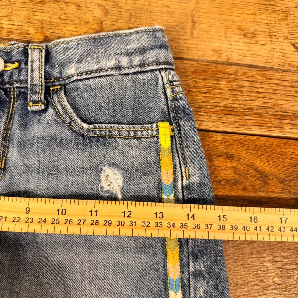 Old Navy Denim Shorts Girls 10 Blue Distressed Embroidered Side Trim Cut-Off